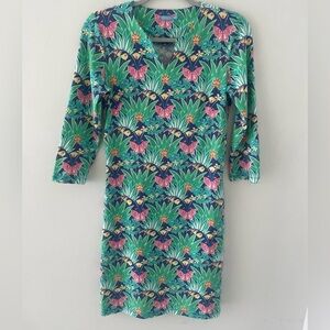 J McLaughlin Dress Size XS Green Floral Print 
Sophia Dress Catalina Cloth